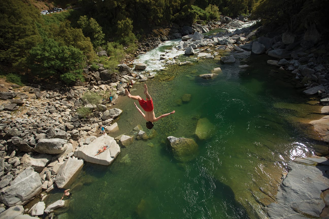 Bridge Jumping and Cliff Jumping Tips for Safe Diving